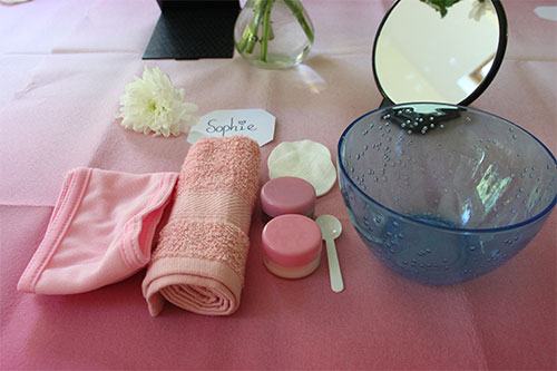 pamper party table